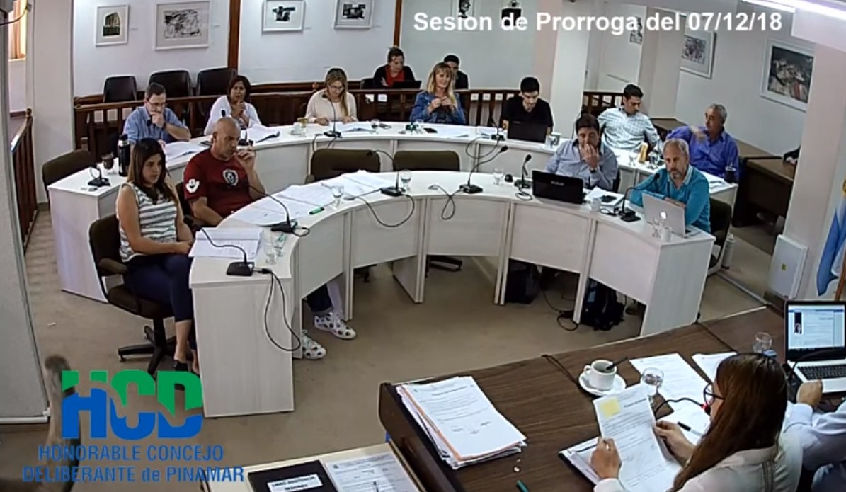 Última sesión de prórroga – Convocatoria a Asamblea Mayores Contribuyentes – Concejal Uhrig