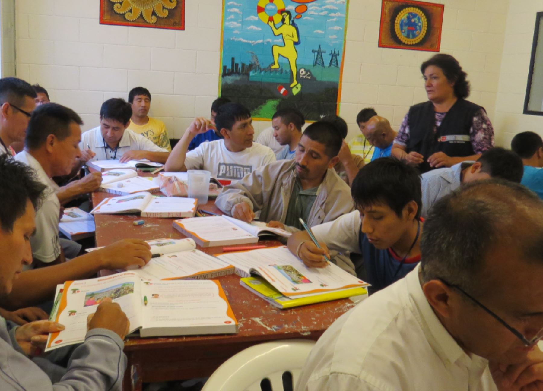 Todos pueden estudiar – Primaria para mayores de 14 años