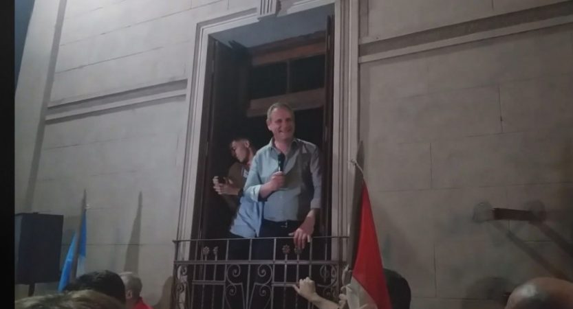 “Es momento que nos pongamos todos los argentinos a trabajar en conjunto” – Santoro reelecto