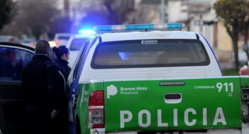 Policía asaltada y herida; accidente de menor aplastada por camioneta, escruches varios